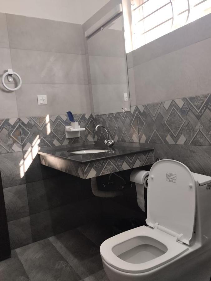 Itl Guesthouse Rawalpindi Luaran gambar