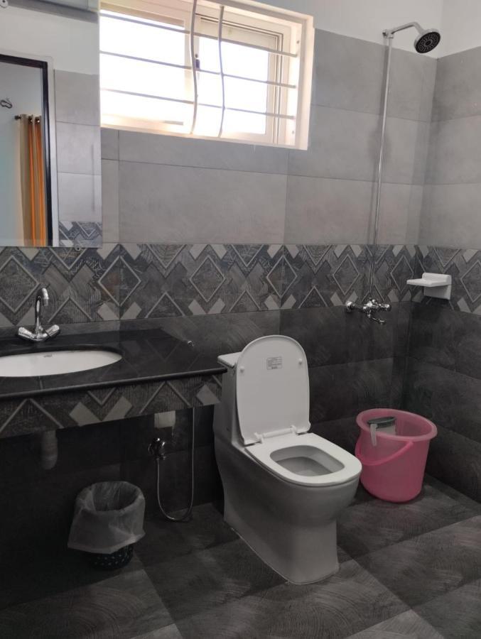 Itl Guesthouse Rawalpindi Luaran gambar